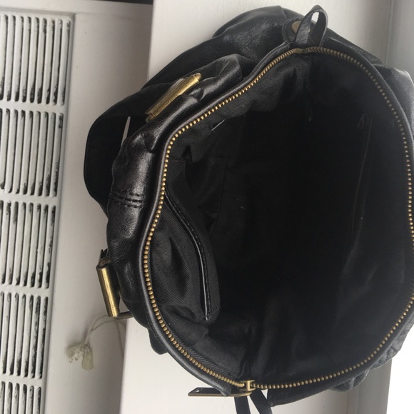 Black leather Cynthia Rowley handbag - Picture 6 of 7