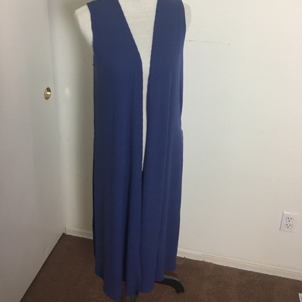 EUC LuLaRoe Joy Medium Blue