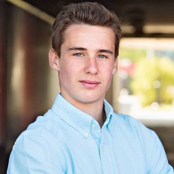 Meet your Posher, Alex - Picture 1 of 1