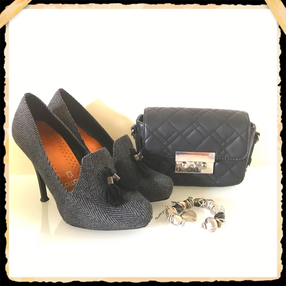 Tassel heels grey