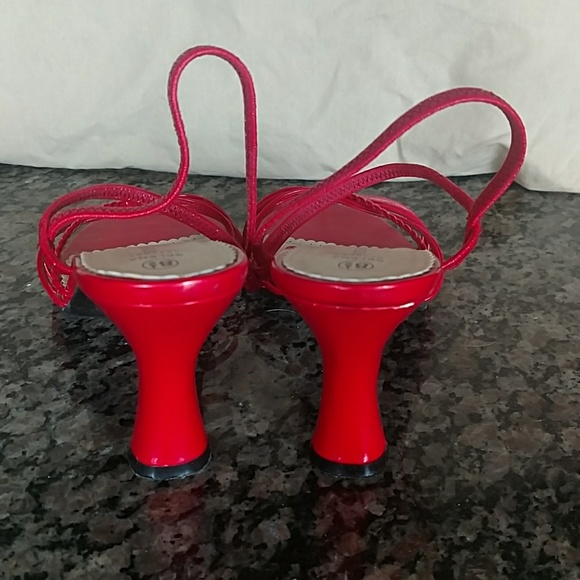 Sandals - Picture 4 of 4