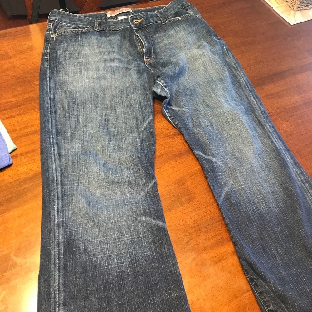Ladies ankle cut Gap jeans- size 14