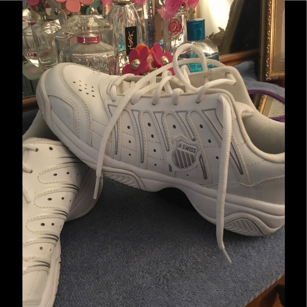 Woman k swiss