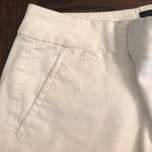 American Eagle White Shorts - Picture 2 of 3