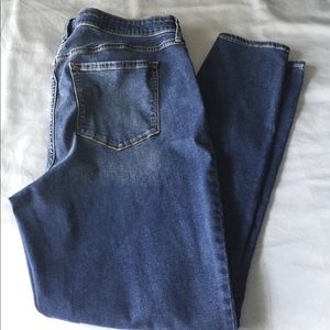 Old Navy rockstar jeans. 18 long