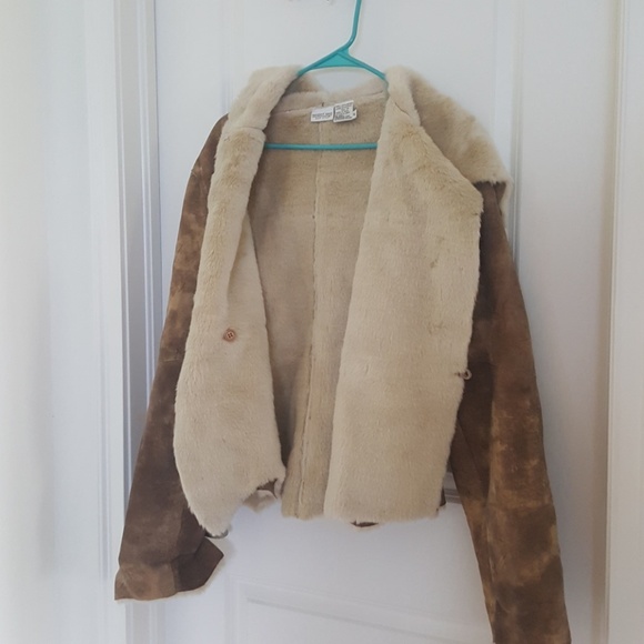 Ladies jacket - Picture 3 of 3