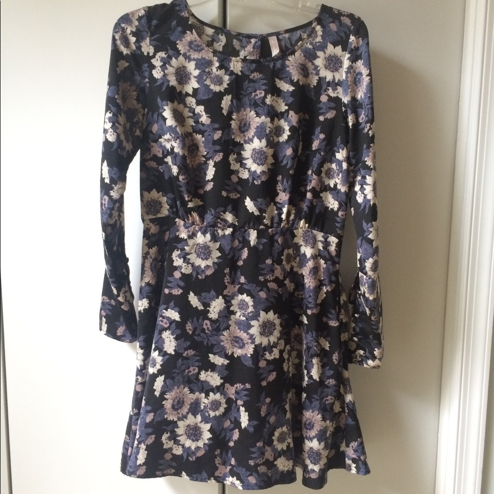 Free People long sleeve sunflower print dress