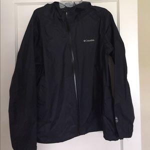 Columbia Omni-tech waterproof/breathable rain coat