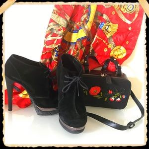 Black suede Italian booties