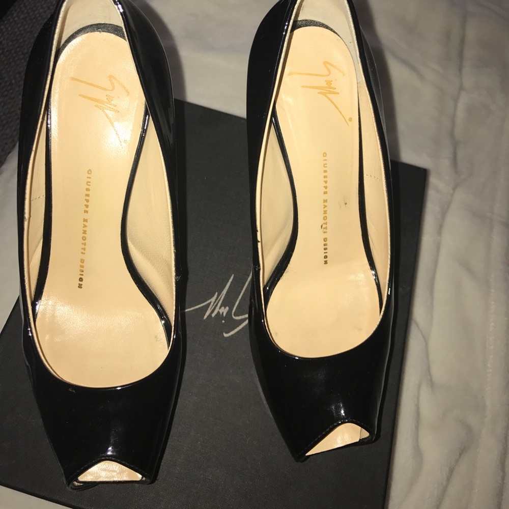 GIUSEPPE ZANOTTI/ heels!