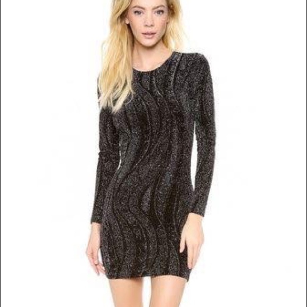 Torn by Ronny kobo xs