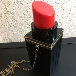 Liptstick Clutch💄