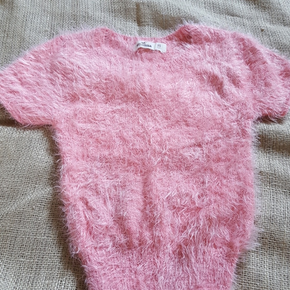 Hollister Fluffy girls fuzzy coral sweater
