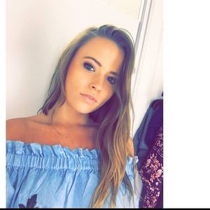 Meet your Posher, Bailey