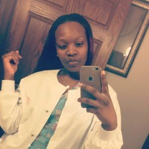 Meet your Posher, Clara