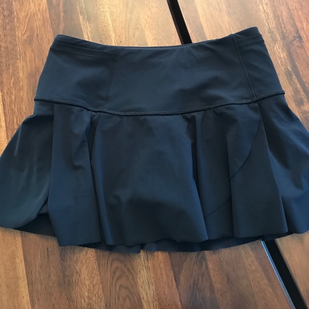 Lululemon Skirt. Euc