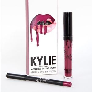 NEW NEVER BEEN USED KYLIE COSMETICS SPICE LIP KIT