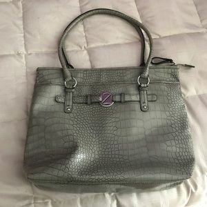 Nine & Co handbag