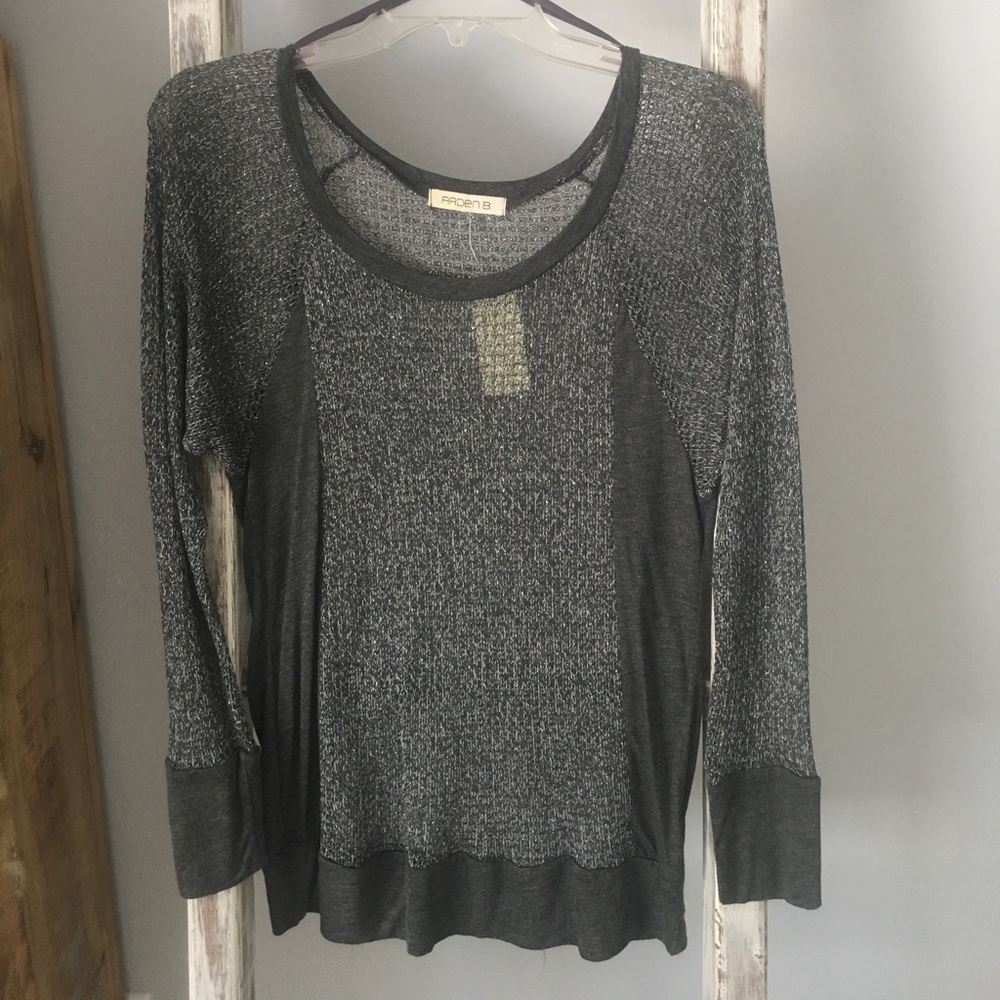 Long sleeve top