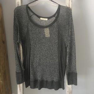 Long sleeve top