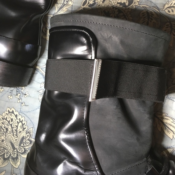 Black Hood By Air boots For Sale main image 4