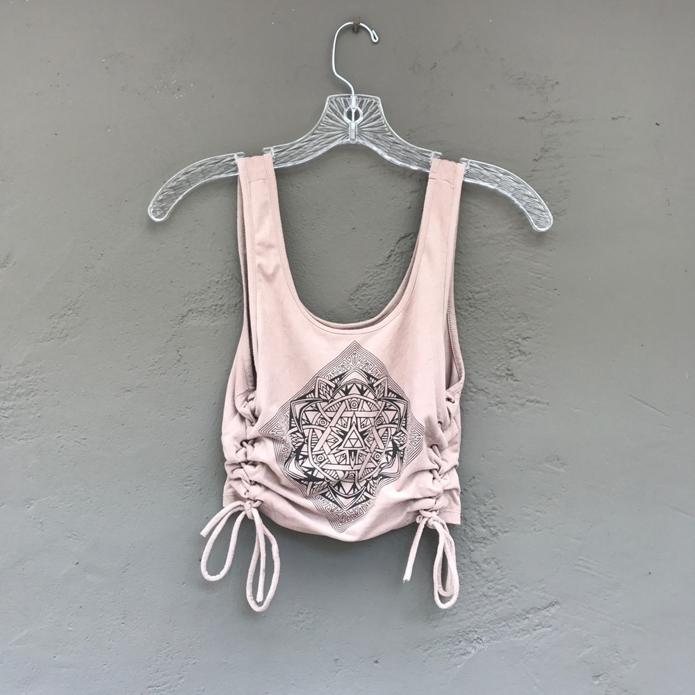 Kendall and Kylie Pacsun crop top
