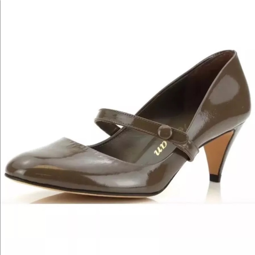 RARE DELMAN Bruna Brown Patent Leather Mary Janes