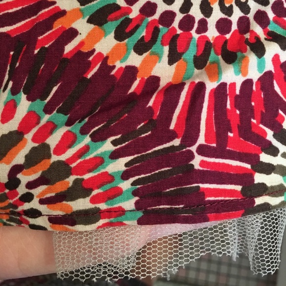 Graphic Print Summer dress w/ adjustable straps - Picture 4 of 7