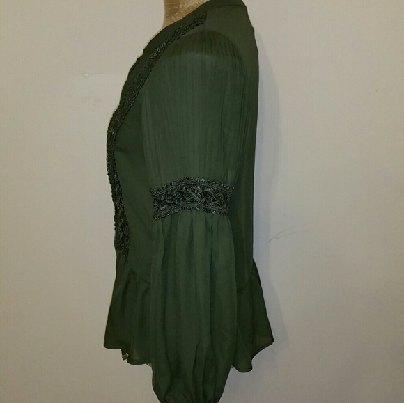 Lace-Trim Peasant Blouse - Picture 2 of 3