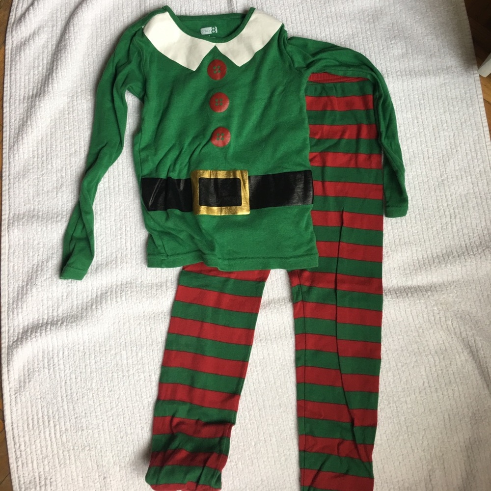 Christmas elf pjs kids sz 7