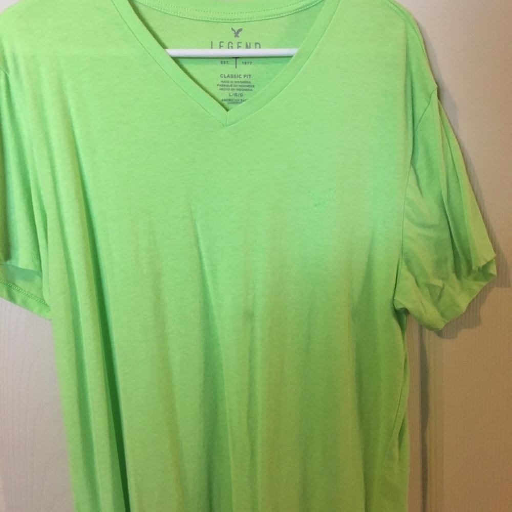 American Eagle shirt