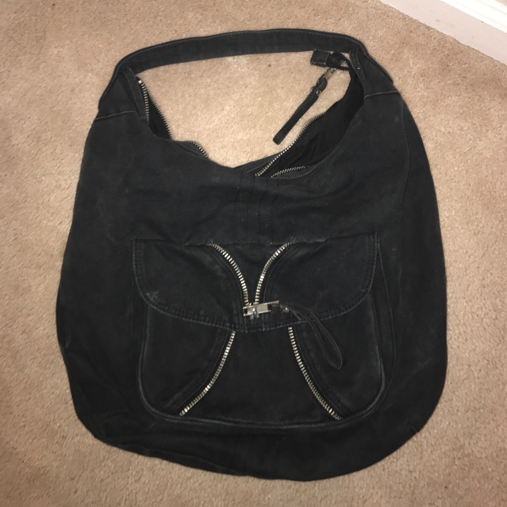 Black purse, shoulder tote