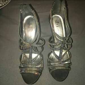 Shi Heels