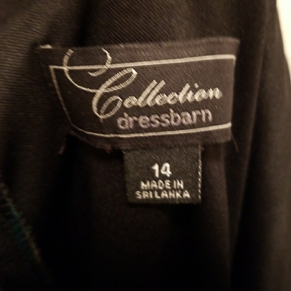 Collection from Dressbarn - Picture 3 of 3