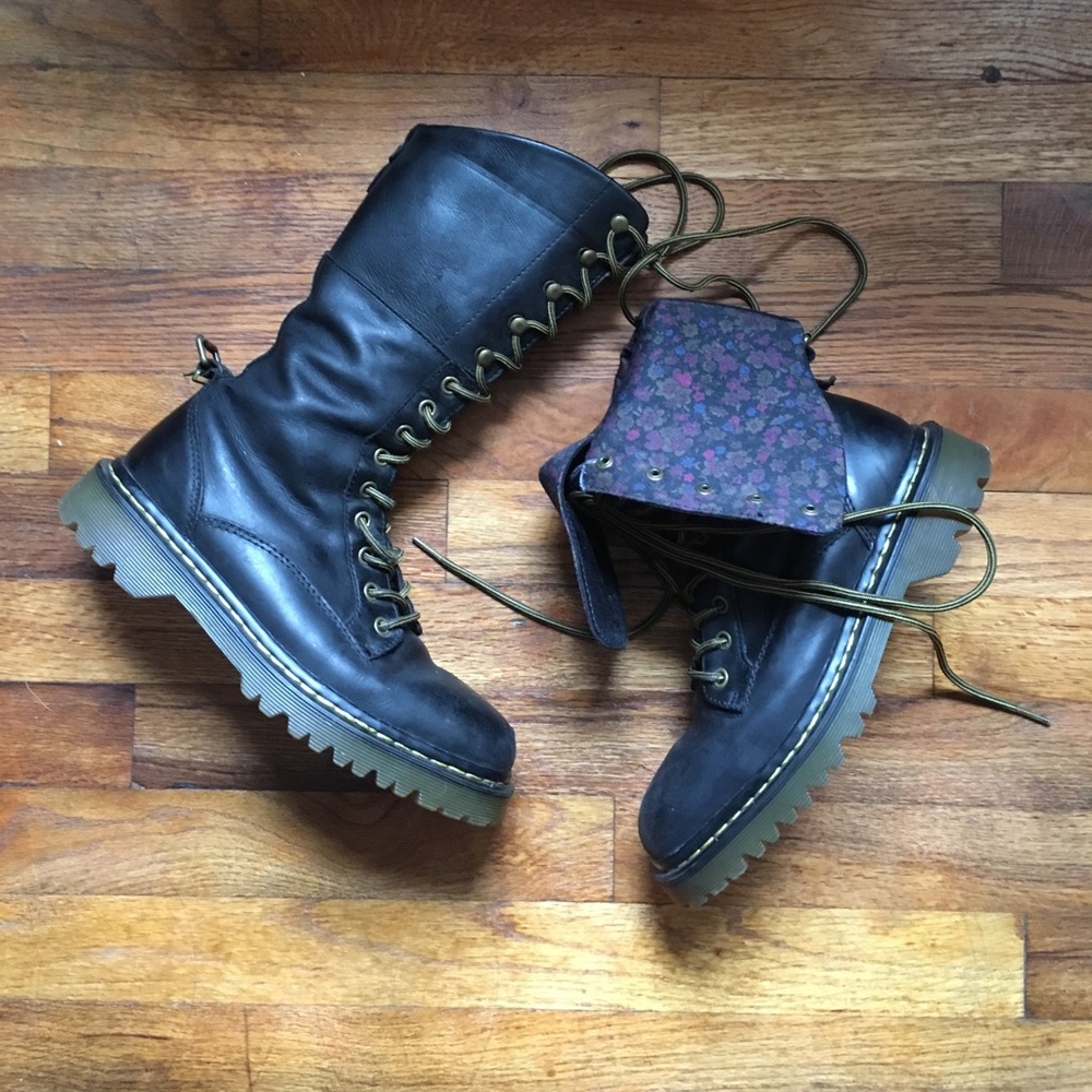 Dr. Martens Aleina Floral Lined Fold Over Boots