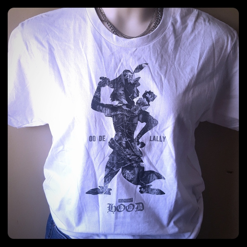 Robin Hood Tee
