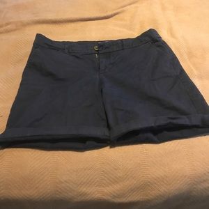 Gap Khaki Boyfriend Shorts