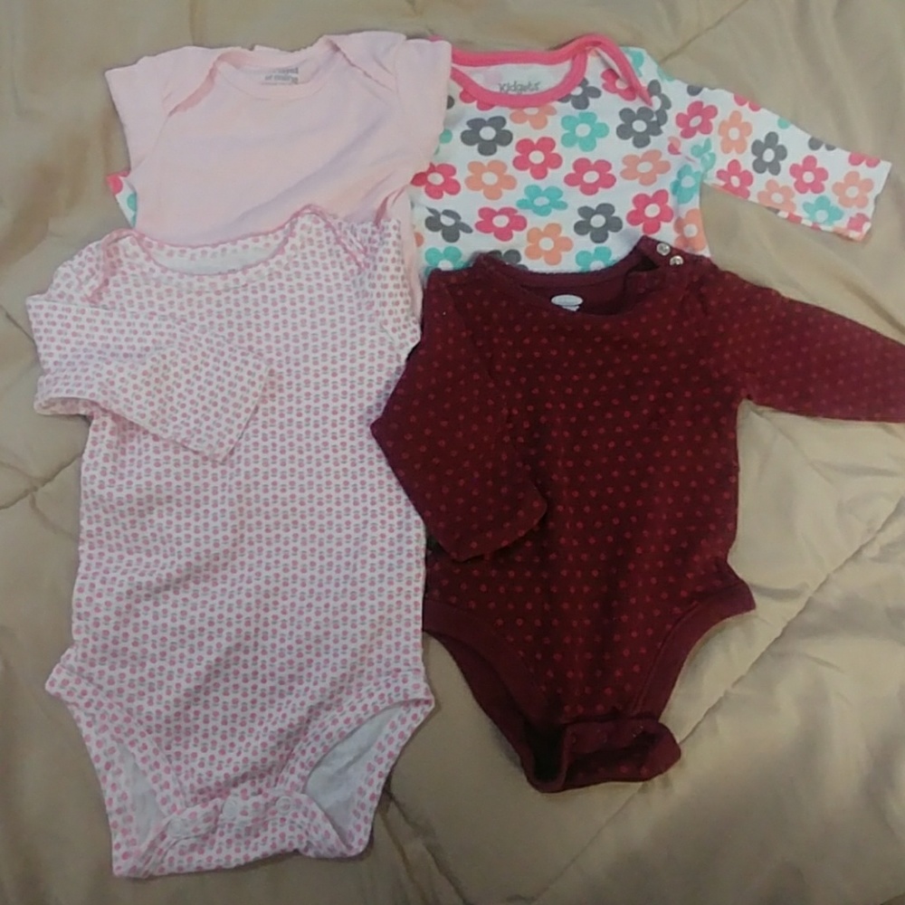 BUY 1 LISTING GET 1 FREE