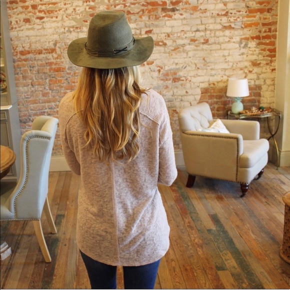 LAST ONE! Taupe Long Sleeve V Neck Top - Picture 4 of 5