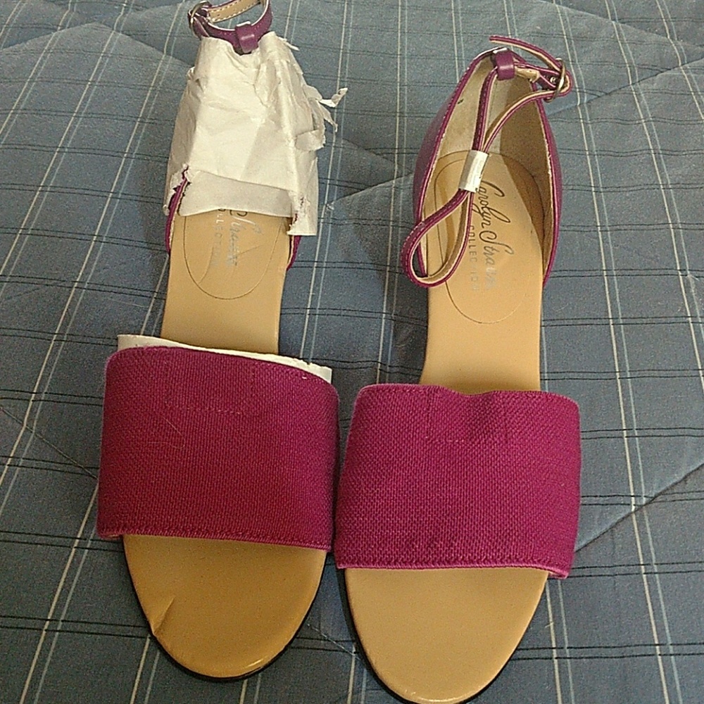Fuschia Pumps size 9m