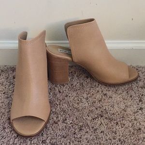Steve Madden block heels peep toe