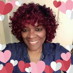 Meet your Posher, Candy