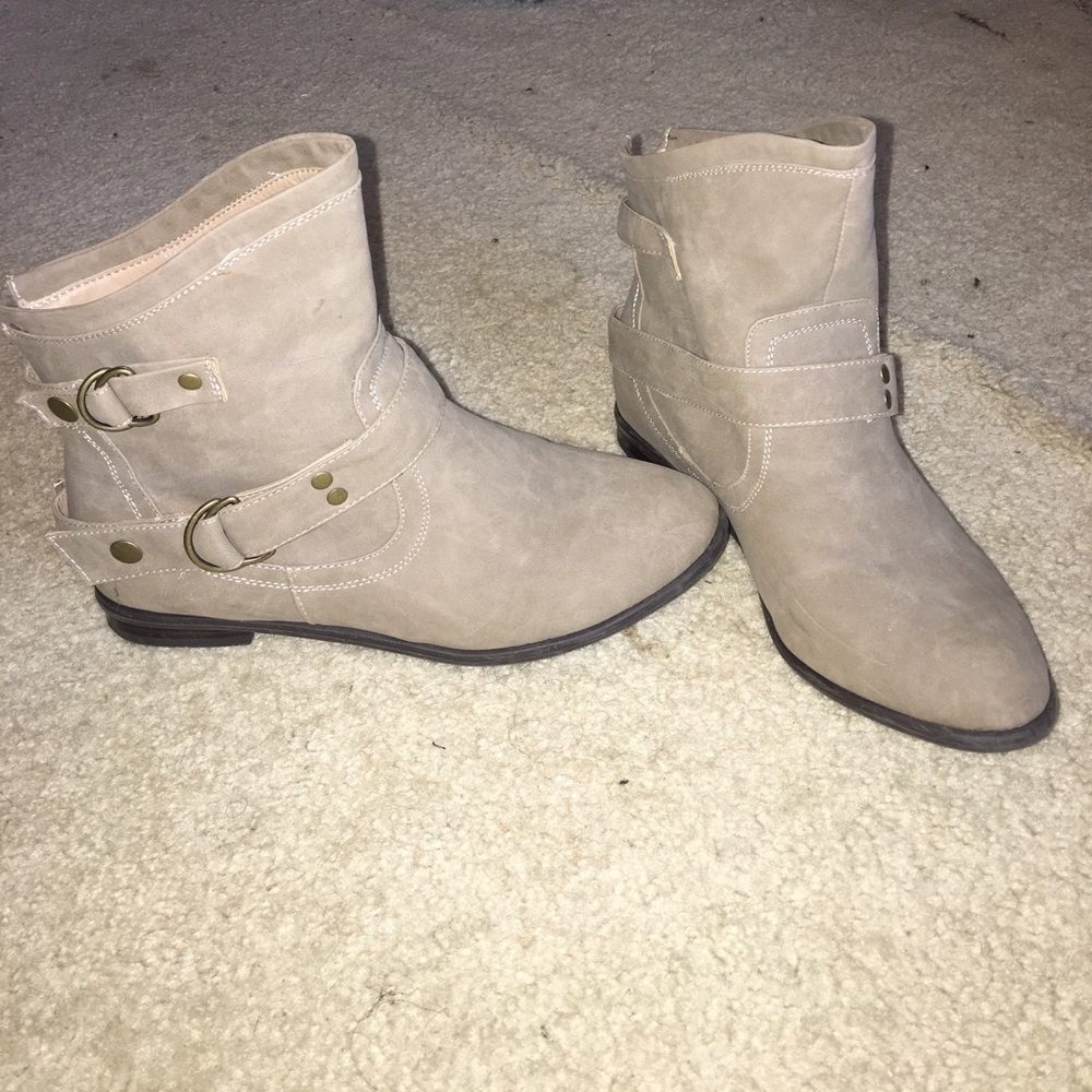 Women's ankle boots