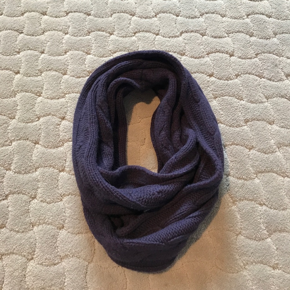 PURPLE LACOSTE INFINITY SCARF