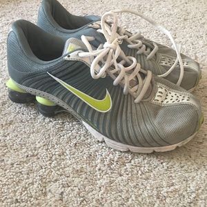 Nike Shox-Women's 8.5-Used