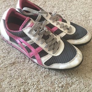 Asics Tiger-Size 9-Used