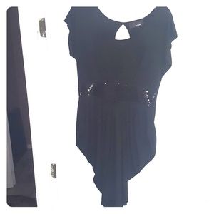 Party dress with sequin in front