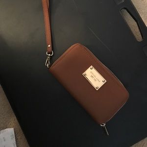 Michael Kors wristlet