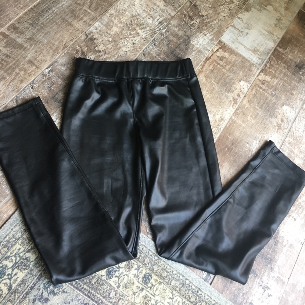 Like new faux leather jeans. Juniors size L nwot