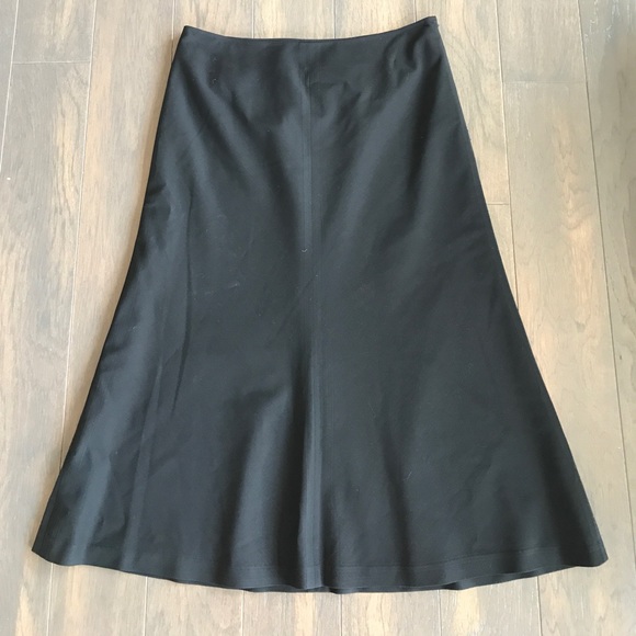 Banana Republic Long Black Skirt - Picture 1 of 2